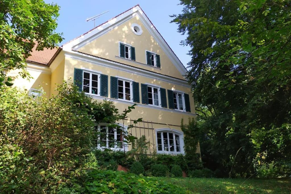 Ferienwohnung In Der Villa Sana Mit Grossem Garten Rofingen Esterno foto