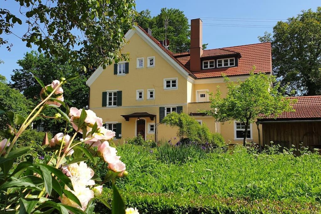 Ferienwohnung In Der Villa Sana Mit Grossem Garten Rofingen Esterno foto